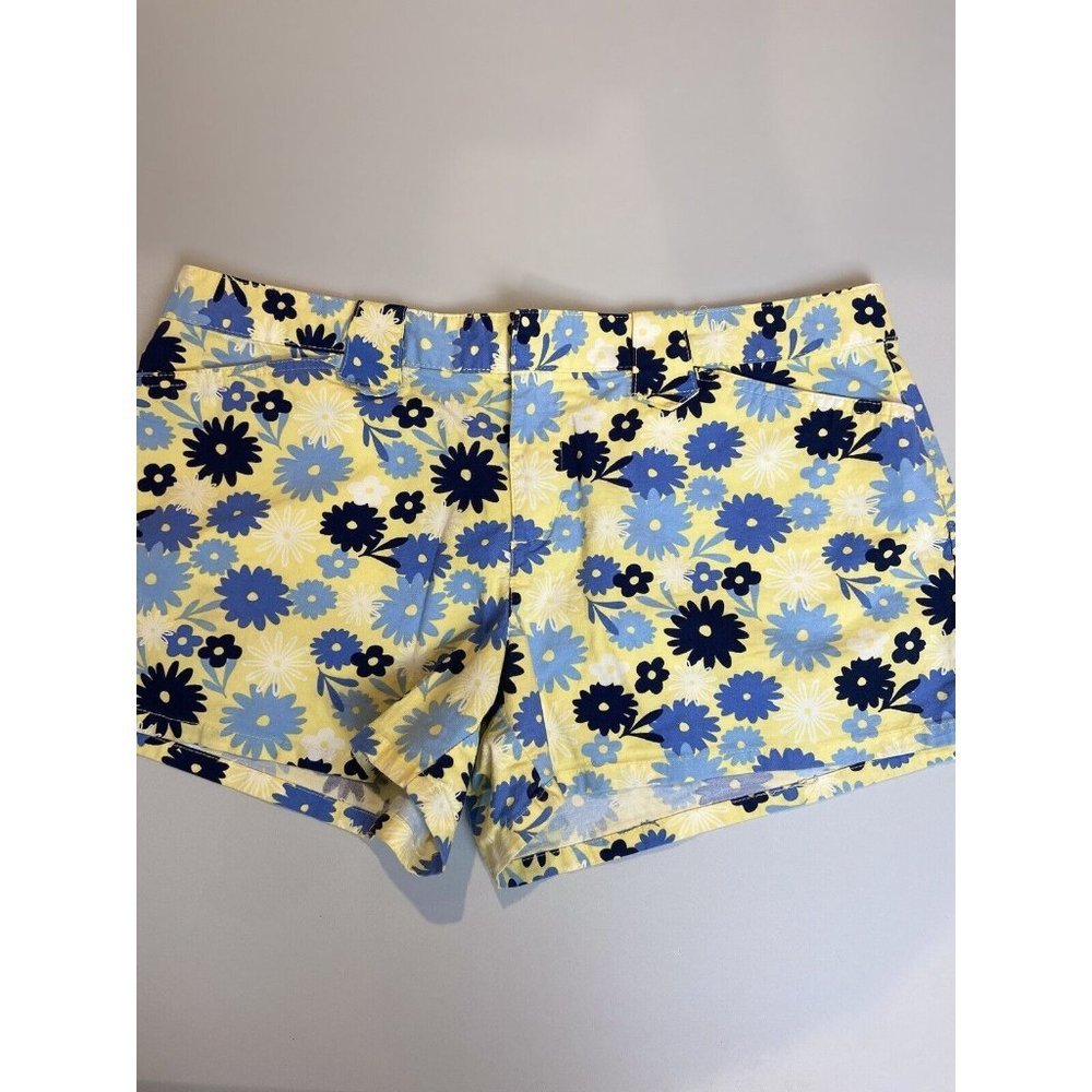 So Stretch juniors floral shorts zipper flat front w/pockets size 11